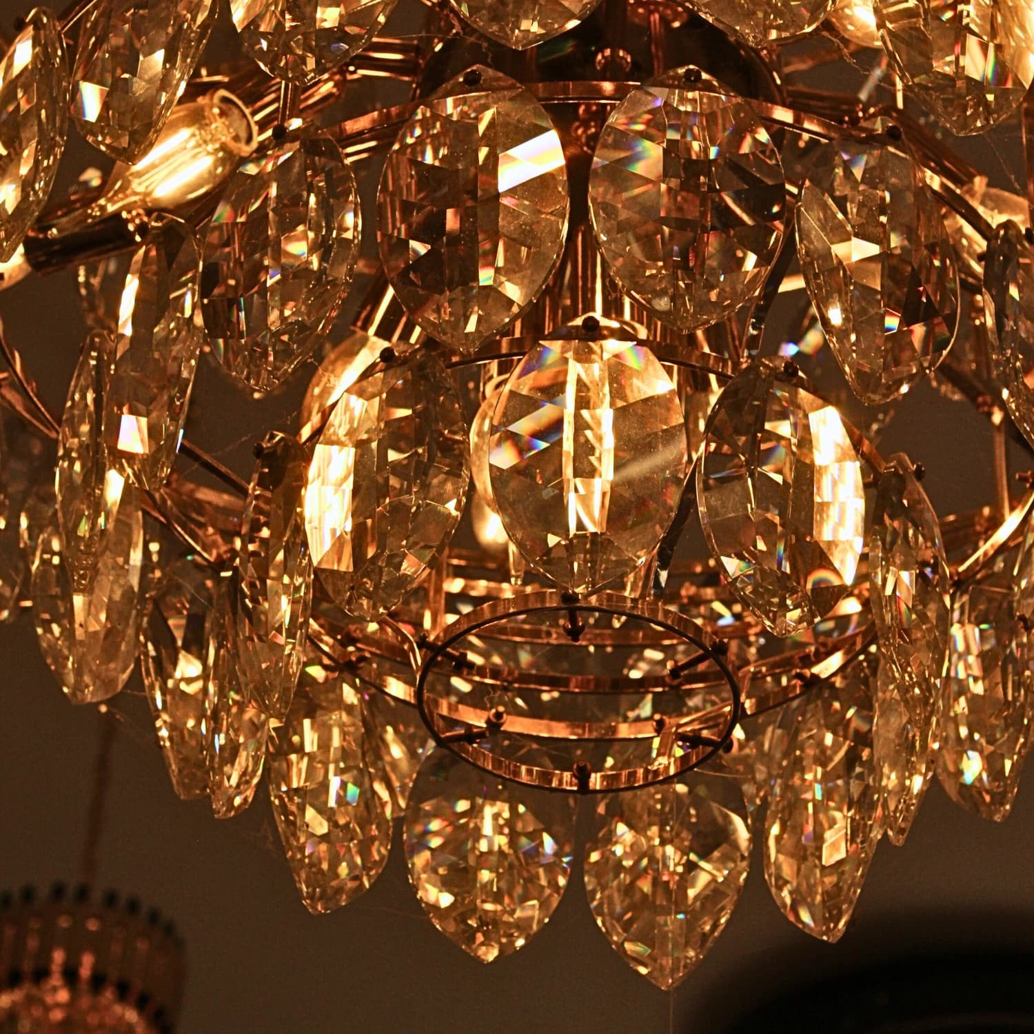 Lustre Suíça Cristal 80cm 30 Lâmpadas Luxo para Sala e Pé Direito Duplo