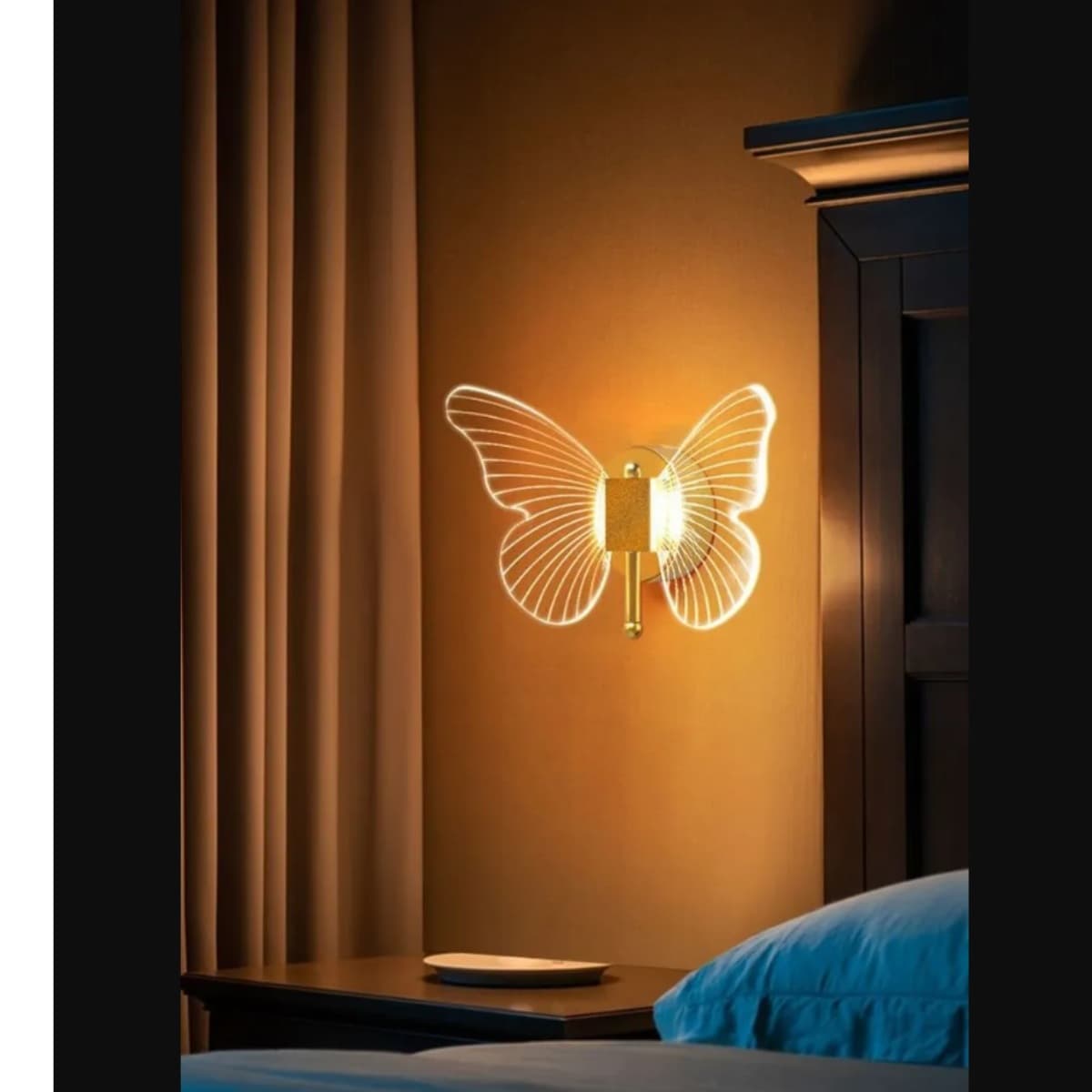 Arandela Borboleta LED 3000K Dourada Parede Decorativa