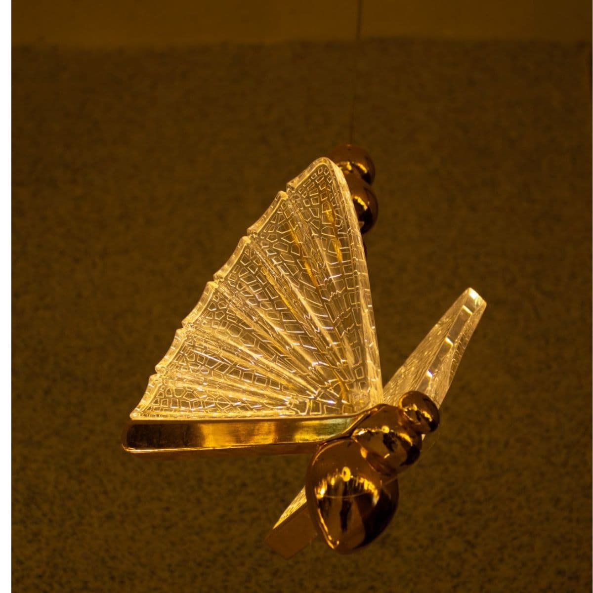 Arandela Led Borboleta Dourada 7W 3000K Decorativa Moderna